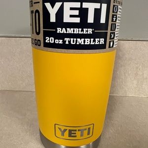 Bnwt yeti 20 oz tumbler Alipine Yellow